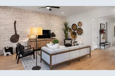 121 Amber Oak Lane, Georgetown, TX 78628 - Photo 13