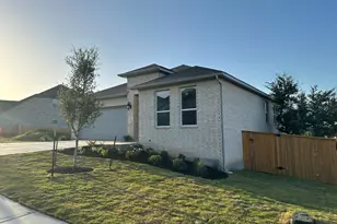 121 Amber Oak Ln, Georgetown, TX 78628 - Photo 5