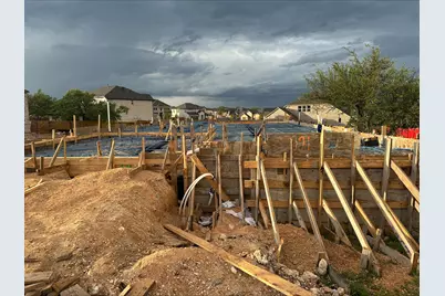 121 Amber Oak Lane, Georgetown, TX 78628 - Photo 3