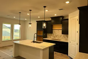 121 Amber Oak Ln, Georgetown, TX 78628 - Photo 3