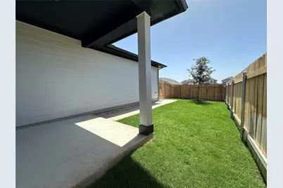 557 Porter Country Parkway, Buda, TX 78610 - Photo 9