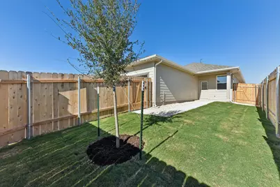 557 Porter Country Parkway, Buda, TX 78610 - Photo 17