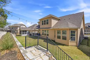 241 Village Oak Dr, Austin, TX 78737 - Photo 25