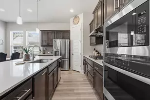 241 Village Oak Dr, Austin, TX 78737 - Photo 7