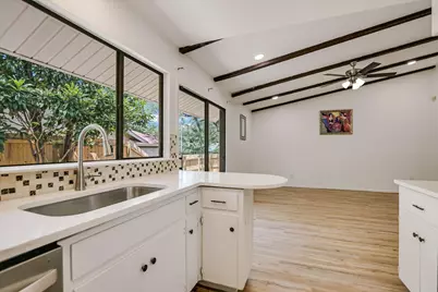5100 Fort Mason Drive, Austin, TX 78745 - Photo 5