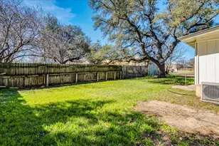 116 E Moeller St, Bertram, TX 78605 - Photo 25