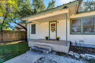 116 E Moeller St, Bertram, TX 78605 - Photo 3