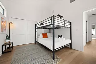 2214 S 3rd St, Austin, TX 78704 - Photo 9