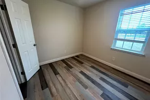 1310 Torres St, Lockhart, TX 78644 - Photo 15