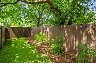 8006 Gault St, Austin, TX 78757 - Photo 25