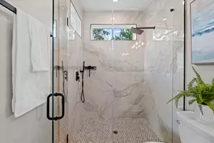 8006 Gault St, Austin, TX 78757 - Photo 15