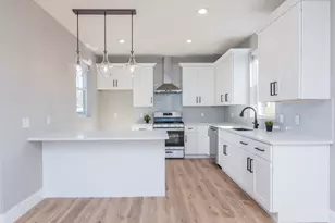8006 Gault St, Austin, TX 78757 - Photo 3