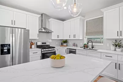8006 Gault Street #2, Austin, TX 78757 - Photo 9