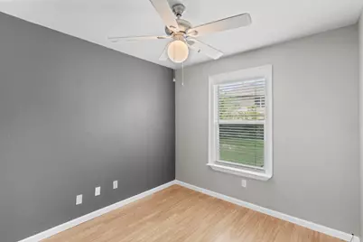 112 Briarwood Court, Kyle, TX 78640 - Photo 9