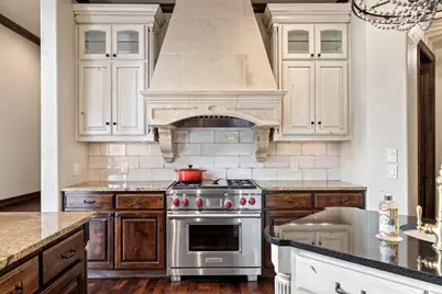 1540 County Road 262, Georgetown, TX 78633 - Photo 9