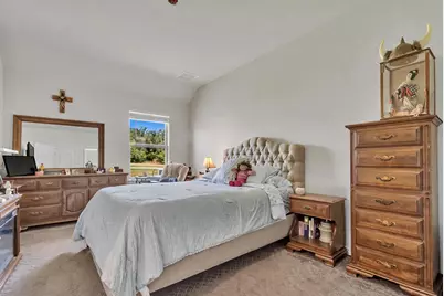 104 Harris Hawk Cove, Cedar Creek, TX 78612 - Photo 17