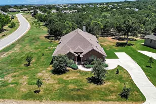 104 Harris Hawk Cove, Cedar Creek, TX 78612 - Photo 35