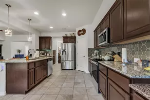 104 Harris Hawk Cove, Cedar Creek, TX 78612 - Photo 5