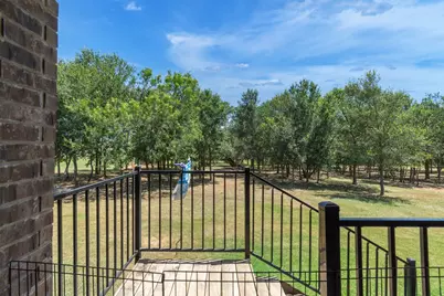 104 Harris Hawk Cove, Cedar Creek, TX 78612 - Photo 37
