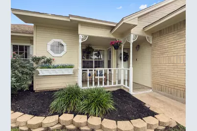 1209 York Castle Drive, Pflugerville, TX 78660 - Photo 3