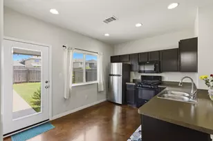 4521 Graceful Ln, Austin, TX 78725 - Photo 13