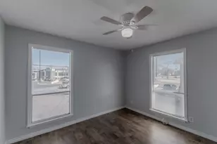 100 Uhland Rd, San Marcos, TX 78666 - Photo 15