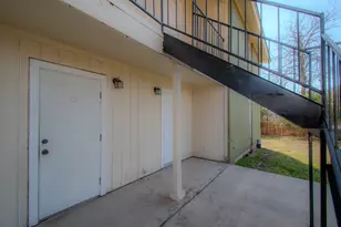 100 Uhland Rd, San Marcos, TX 78666 - Photo 23