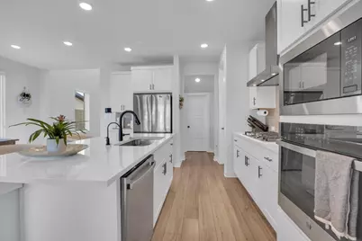 6404 E Mallord Brook Bend, Buda, TX 78610 - Photo 5