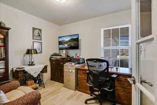 112 Yorktown St, Georgetown, TX 78633 - Photo 13