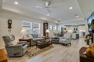 112 Yorktown St, Georgetown, TX 78633 - Photo 7