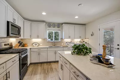 112 Yorktown Street, Georgetown, TX 78633 - Photo 11