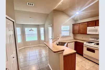2509 Elara Drive, Austin, TX 78725 - Photo 7
