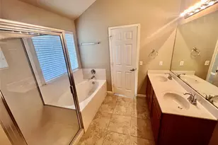 2509 Elara Dr, Austin, TX 78725 - Photo 13