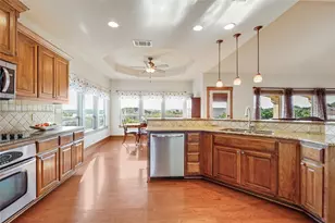 700 Augusta Circle N, Point Venture, TX 78645 - Photo 5