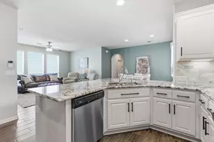 6005 Baythorne Dr, Austin, TX 78747 - Photo 11