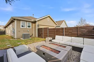 6005 Baythorne Dr, Austin, TX 78747 - Photo 27