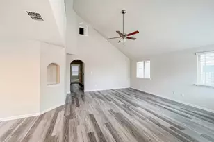 818 Silo St, San Marcos, TX 78666 - Photo 5