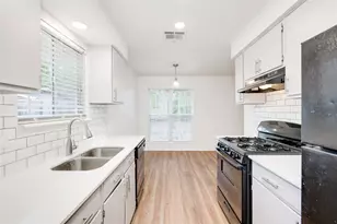 4410 Dove Springs Dr, Austin, TX 78744 - Photo 17
