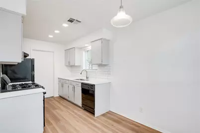4410 Dove Springs Drive, Austin, TX 78744 - Photo 11