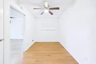 2500 Burleson Rd, Austin, TX 78741 - Photo 9