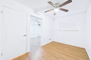 2500 Burleson Rd, Austin, TX 78741 - Photo 13