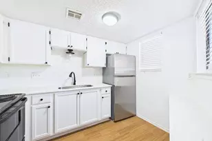 2500 Burleson Rd, Austin, TX 78741 - Photo 3