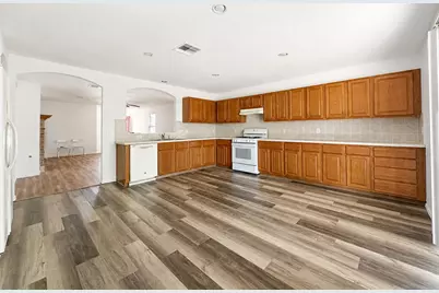 12321 Kilmartin Lane, Austin, TX 78754 - Photo 7