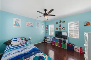 916 E 49th St, Austin, TX 78751 - Photo 19