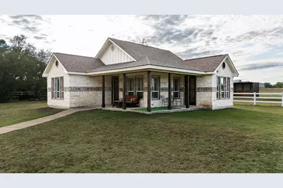 134 Creekside Drive, Liberty Hill, TX 78642 - Photo 31