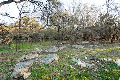 603 Oakwood Drive, Buda, TX 78610 - Photo 31