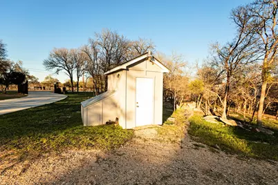 603 Oakwood Drive, Buda, TX 78610 - Photo 17