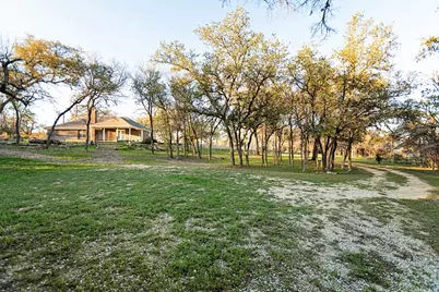 603 Oakwood Drive, Buda, TX 78610 - Photo 19