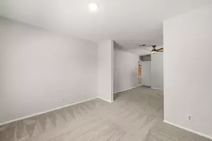 13212 Rampart St, Austin, TX 78727 - Photo 23