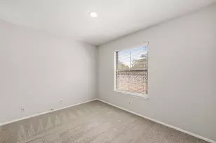 13212 Rampart St, Austin, TX 78727 - Photo 21